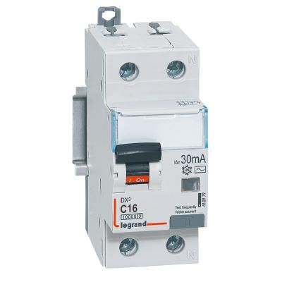 DX3 KOMB.ÁRAMVÉDŐ  C16A 1P+N 30mA