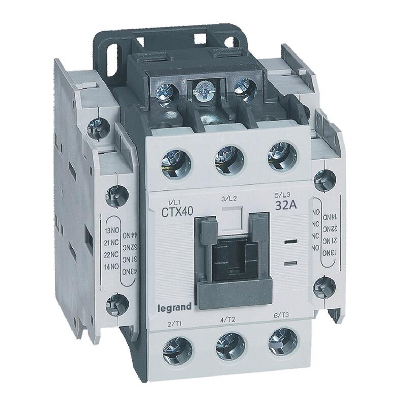 CTX3 MÁGNESKAPCS.3P  32A 2Z+2NY  24V