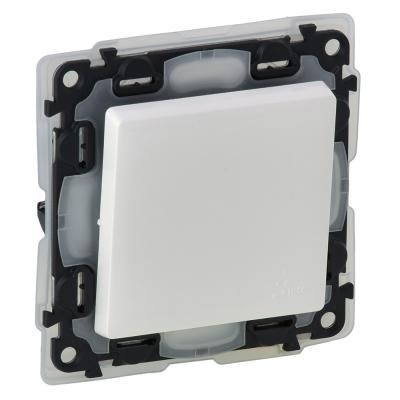 VALENA LIFE IP44 101 EGYP.KAPCS.FEH