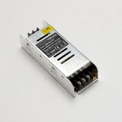 LED TÁPEGYSÉG   40W 12V 3,3A