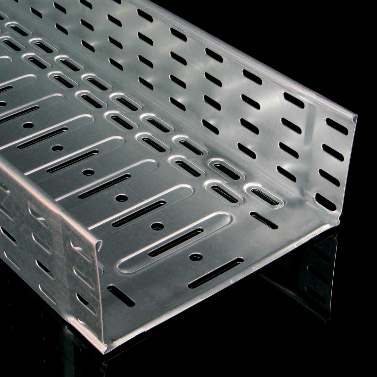 KÁBELTÁLCA 110x300x1.00S