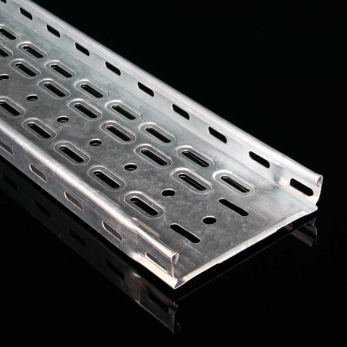 KÁBELTÁLCA 35x75x0.75S