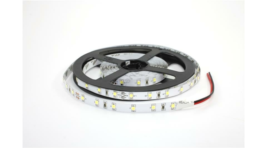 LED szalag 6,6W 24V!!!! 6000K 440 2835-ös