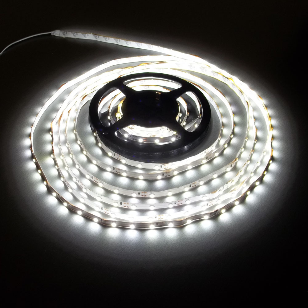 LED SZALAG  60LED IP64 HIDEG 5m/tek*