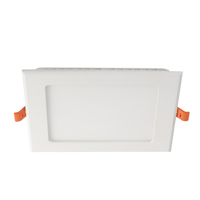 LED BEÉP.LÁMPATEST 18W 4000K 1350lm