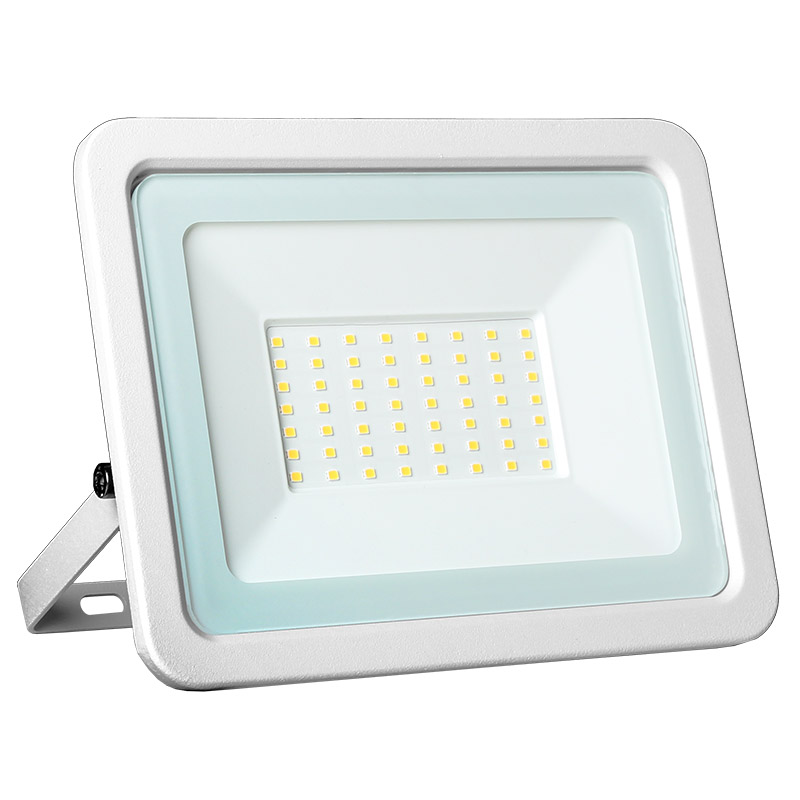 LED fényvető 50W 4500K 3700lm fehér, lapos kivitel, előtét nélkül