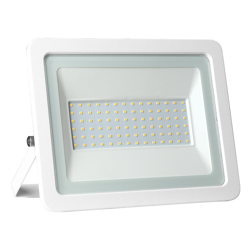 LED fényvető 70W 4500K 6050lm fehér, lapos kivitel, előtét nélkül