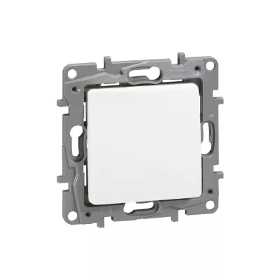 NILOÉ 101N 1P nyomó 6A IP44 fehér csavaros rögzítés NO-NC