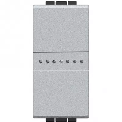 BTICINO LIVINGLIGHT N101 1MOD.10A 1 PÓLUSU NYOMÓ, TECH AXIAL