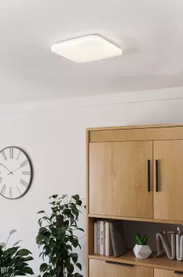 POGLIA LED-CTT menny.330*330 2100LM@ SZÖGLETES