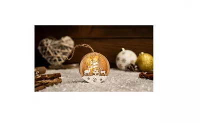 XMAS LED KARÁCSONYI TÁJKÉP , SZARVAS HÁZ, FA, ELEMES 3000K 1LED 2XLR44