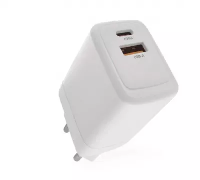UNIVERZÁLIS USB TÖLTŐ 45W MAX.