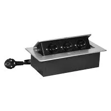ASZTALI ELOSZ.SÜLLY. 3x230V ALUM@ 3x230V 3600W 3m KÁBEL. KIV:224x109mm