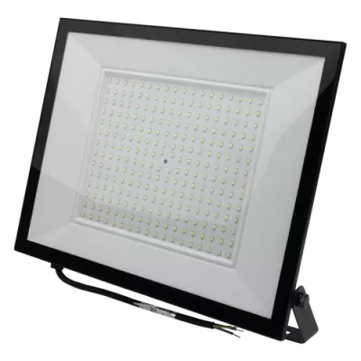 LED FÉNYVETŐ 200W 4000K 18000Im IP65