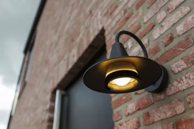 SWAN kült. fali le 25W IP54 E27