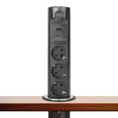 MOTOROS REJTETT ELOSZTÓ 3xDUGALJ + 3x USB MAX3500W