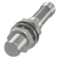 INDUKTÍV ÉRZ. BES 113-370-SA2-S4