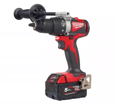 MILWAUKEE M18BLDD2-502X F.CSAV. @ SZÉNKEFE NÉLKÜLI FÚRÓCSAVAROZÓ