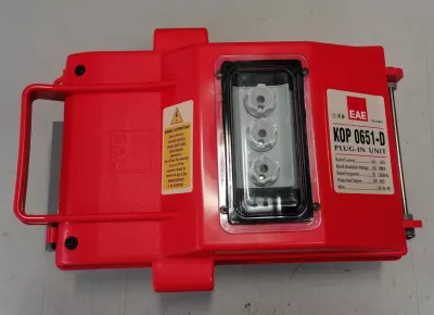LEÁGAZÓ DOBOZ KOP 0651-D2 3x63A D02 ÜRES, FIX ABLAKKAL