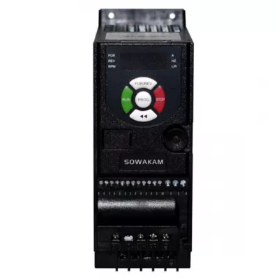 FREKVENCIAVÁLTÓ 3F 2,2kW  400V IP20