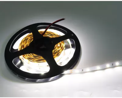 LED SZALAG 5m  60LED/m IP20 6500K 4,8W/m 600lm/m   24V
