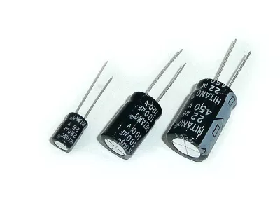 Kondenzátor 100uF 25V