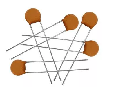 Kondenzátor 100nF 100VDC